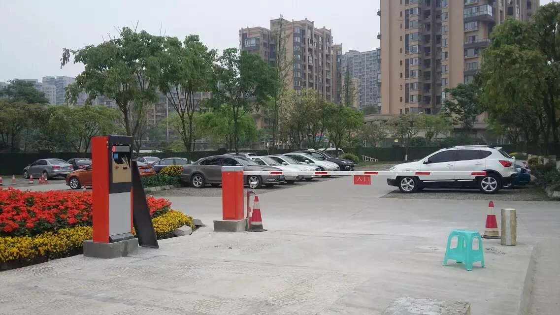 西安灞桥区西安灞桥区黑龙江哈尔滨市停车收费系统